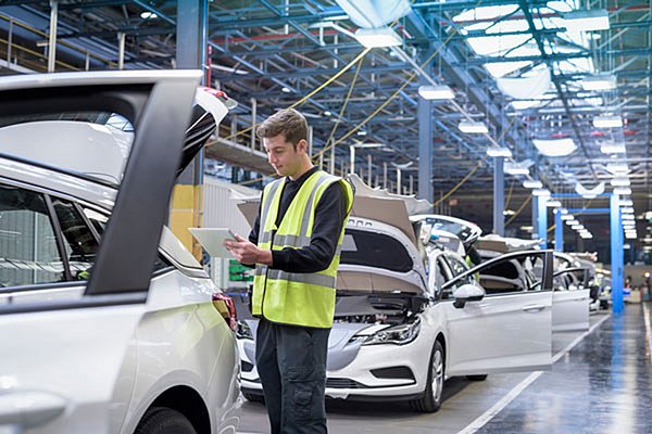Compressed air in car factory carfactory
