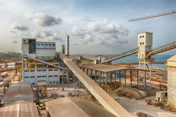 Conveying air in a cement plant